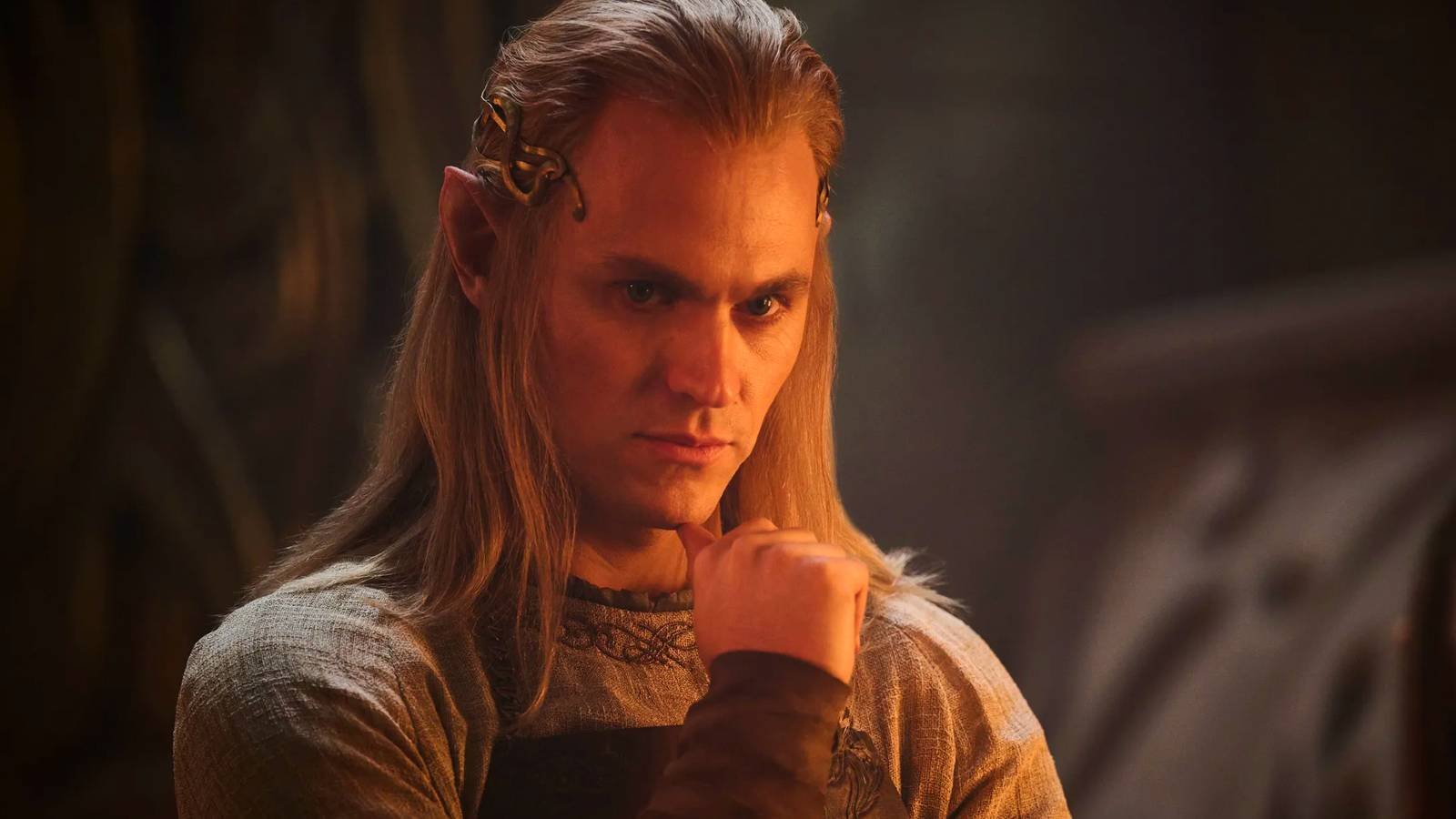 Charlie Vickers as Sauron in Lord of the Rings The Rings of Power