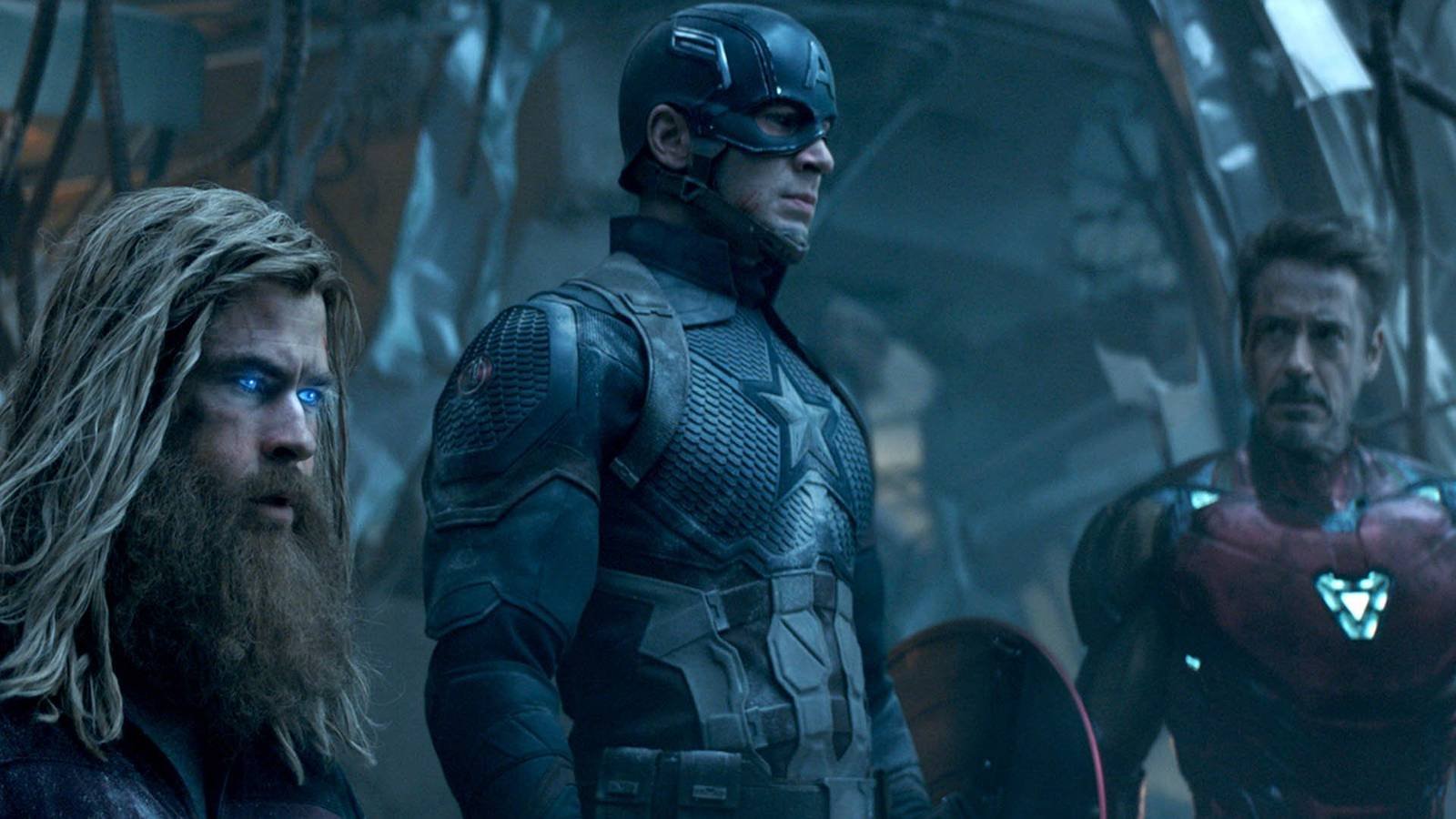 Thor (Chris Hemsworth), Captain America (Chris Evans), and Iron Man (Robert Downey Jr.) in Avenge...